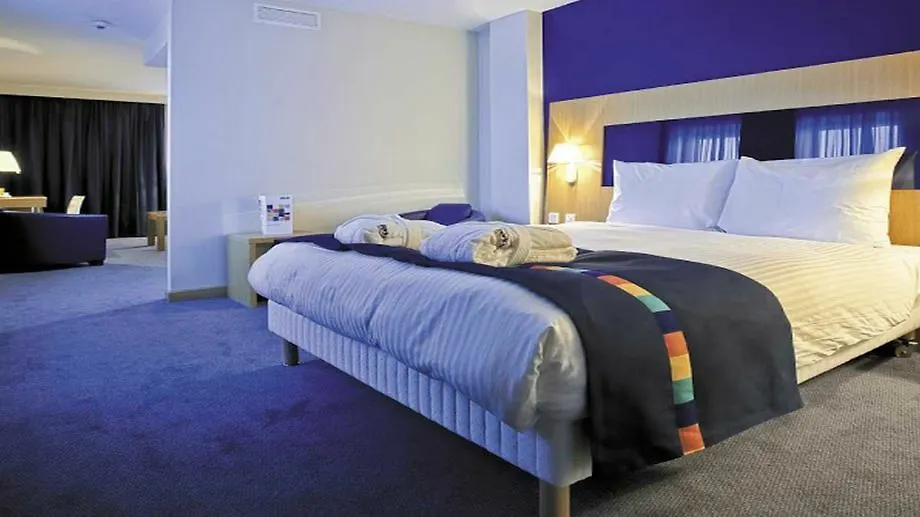 Park Inn By Radisson Aberdeen 3*,